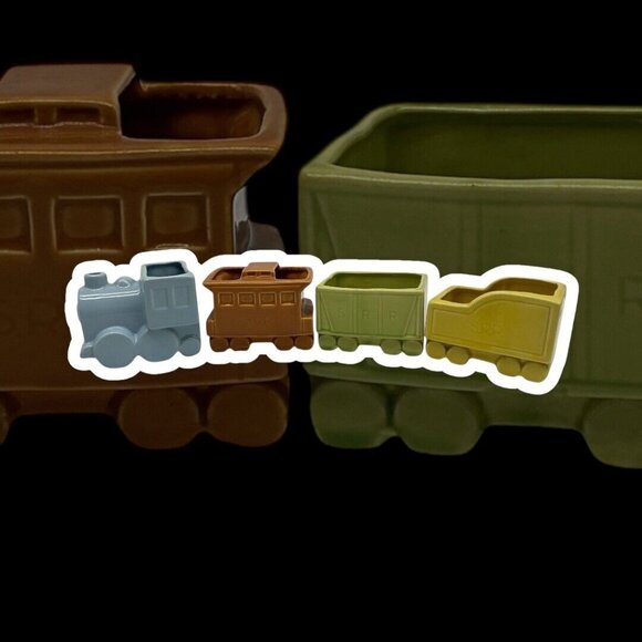 Shawnee Vintage 4 Piece Pottery S.R.R. Train Engine and Cars Planter Set MCM - Picture 4 of 16